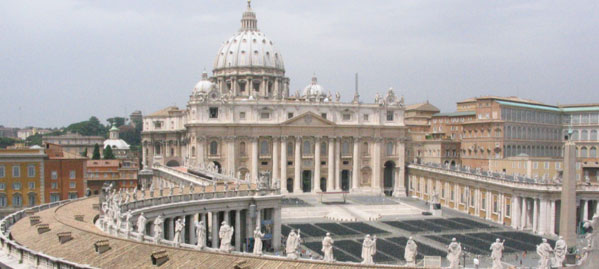 Ingressi Basilica di San Pietro senza coda