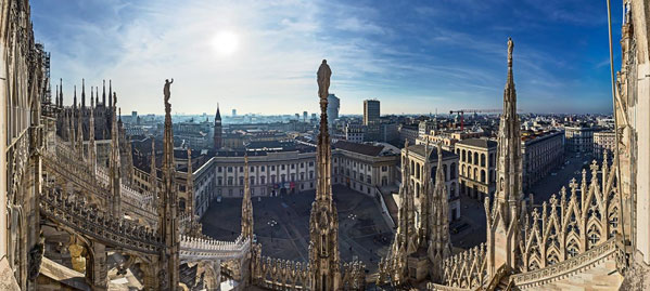 Tour privato Castello Sforzesco MilanoTour privato Terrazze del Duomo di Milano